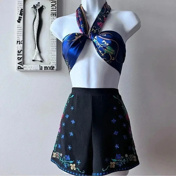 Xhilaration Black Embroidered High Waist Shorts Size XS - Picture 1 of 7